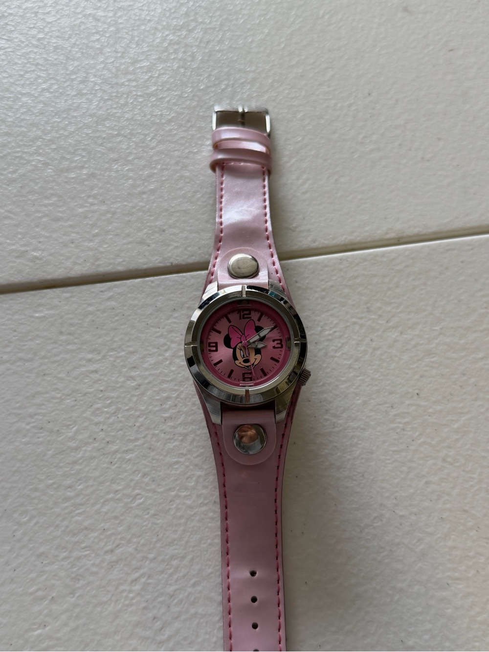 Vintage Minnie Mouse Pink Watch